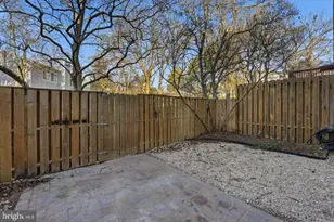 1528 Goldenrain Ct, Reston, VA 20190 - Photo 34