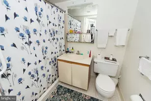 1951 Sagewood Ln, Reston, VA 20191 - Photo 14