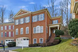 7669 Oak Field Ct, Springfield, VA 22153 - Photo 2