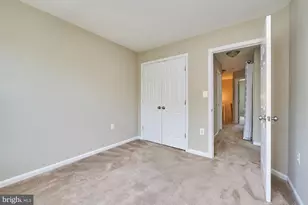4100 Fountainside Ln, Fairfax, VA 22030 - Photo 20