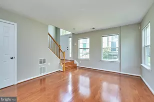 4100 Fountainside Ln, Fairfax, VA 22030 - Photo 22