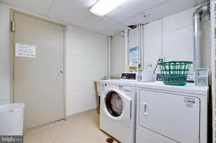 4415 Briarwood Ct N, Annandale, VA 22003 - Photo 16