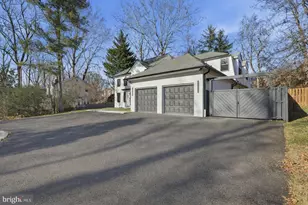 7332 Old Dominion Dr, McLean, VA 22101 - Photo 4