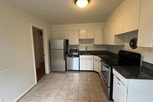 1716 Macon St, McLean, VA 22101 - Photo 4