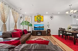 7470 Backett Wood Ter, McLean, VA 22102 - Photo 8