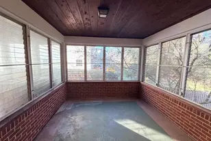 6426 Noble Dr, McLean, VA 22101 - Photo 10