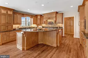 1008 Jarvis Ct, McLean, VA 22101 - Photo 14