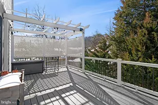 2838 Cambridge Park Pl, Fairfax, VA 22031 - Photo 20