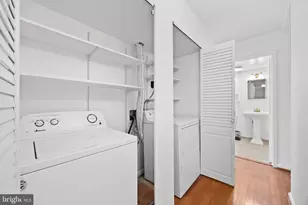 2305 Freetown Ct, Reston, VA 20191 - Photo 30
