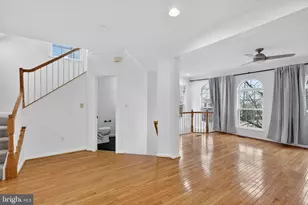 5457 Patuxent Knl Pl, Alexandria, VA 22312 - Photo 2