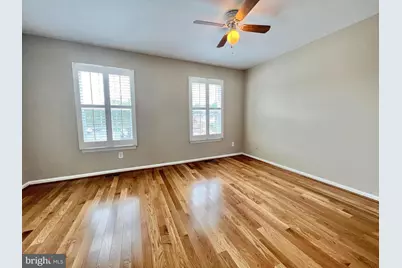 5504 Woodlawn Manor Court, Alexandria, VA 22309 - Photo 8