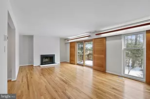 1644 Wainwright Dr, Reston, VA 20190 - Photo 8