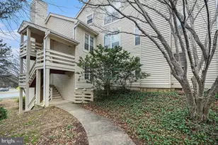 4561 Interlachen Ct, Alexandria, VA 22312 - Photo 2