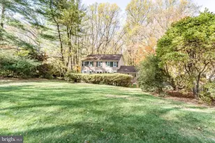 11410 Octagon Ct, Fairfax, VA 22030 - Photo 6