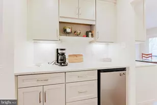 11410 Octagon Ct, Fairfax, VA 22030 - Photo 24