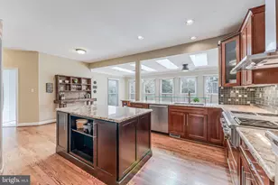 3109 Kinross Cir, Herndon, VA 20171 - Photo 16