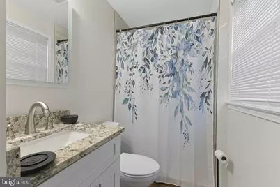 8400 Thompson Road, Annandale, VA 22003 - Photo 24