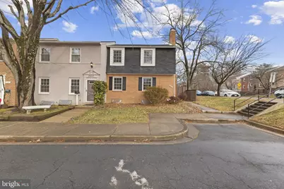 8400 Thompson Road, Annandale, VA 22003 - Photo 2