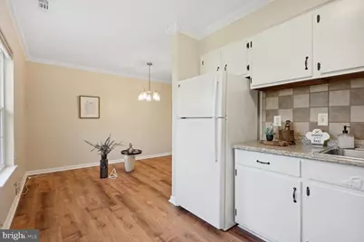 9497 Linden Leaf Court #2, Fairfax, VA 22031 - Photo 8