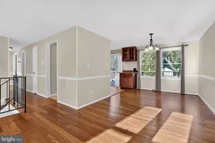 12608 Little Stones Ln, Herndon, VA 20170 - Photo 4