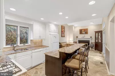 14404 Coachway Drive, Centreville, VA 20120 - Photo 2