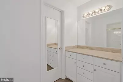 14404 Coachway Drive, Centreville, VA 20120 - Photo 32