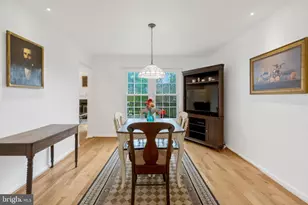 14404 Coachway Dr, Centreville, VA 20120 - Photo 18