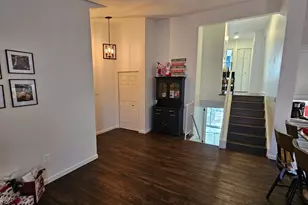 5909 Wood Sorrels Ct, Burke, VA 22015 - Photo 10