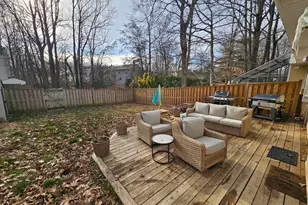 5909 Wood Sorrels Ct, Burke, VA 22015 - Photo 4