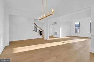 2021 Nordlie Pl, Falls Church, VA 22043 - Photo 10