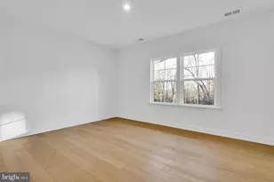 2021 Nordlie Pl, Falls Church, VA 22043 - Photo 54