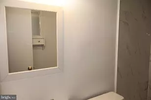 4951 Americana Dr, Annandale, VA 22003 - Photo 24