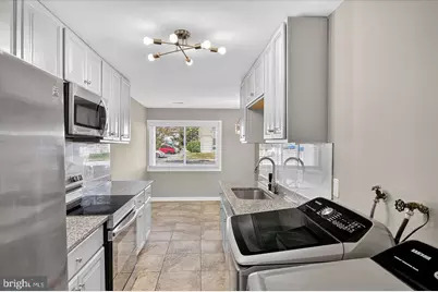 402 Reneau Way, Herndon, VA 20170 - Photo 8