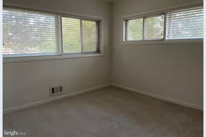 [Address not provided], McLean, VA 22101 - Photo 10