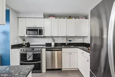 11276 Silentwood Lane, Reston, VA 20191 - Photo 10