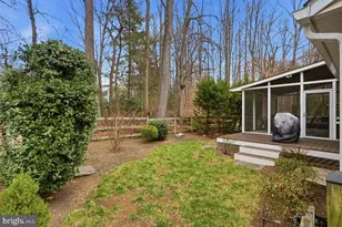 5918 Oakland Park Dr, Burke, VA 22015 - Photo 58