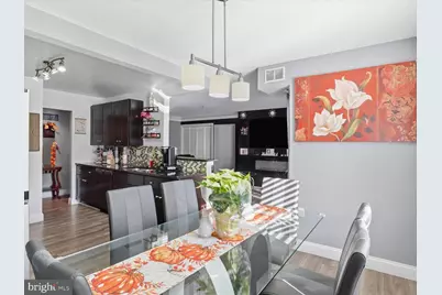 611 Center Street #104, Herndon, VA 20170 - Photo 8