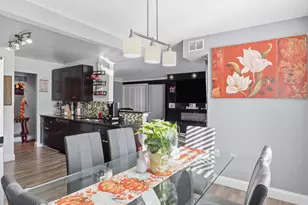 611 Center St, Herndon, VA 20170 - Photo 8