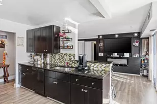 611 Center St, Herndon, VA 20170 - Photo 10