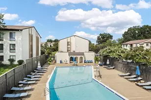 611 Center St, Herndon, VA 20170 - Photo 24