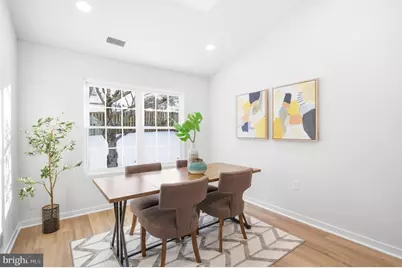 6519 Sara Alyce Court, Burke, VA 22015 - Photo 4