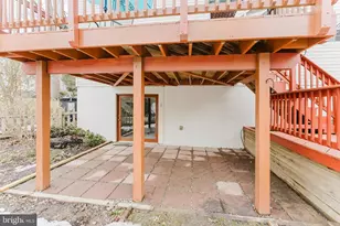 7200 Duck Ct, Springfield, VA 22152 - Photo 46