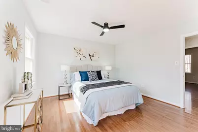5802 Silchester Street, Burke, VA 22015 - Photo 4