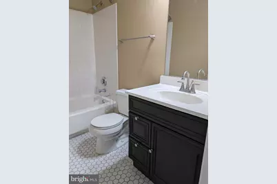 2426 Clover Field Circle, Herndon, VA 20171 - Photo 8