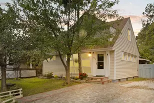 6408 Cavalier Dr, Alexandria, VA 22307 - Photo 16