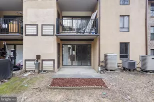 11654 Stoneview Square, Reston, VA 20191 - Photo 34