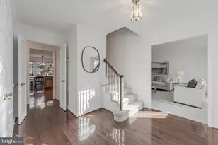 10332 Dunn Meadow Rd, Vienna, VA 22182 - Photo 6