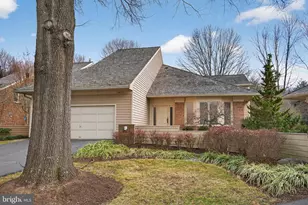 1419 Belcastle Ct, Reston, VA 20194 - Photo 36