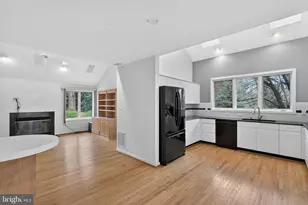 1419 Belcastle Ct, Reston, VA 20194 - Photo 44