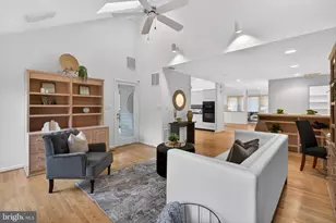 1419 Belcastle Ct, Reston, VA 20194 - Photo 20